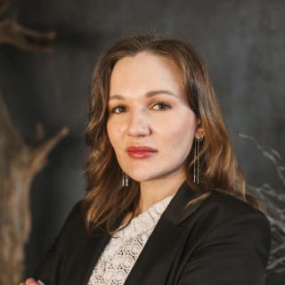 Анна Ширекова